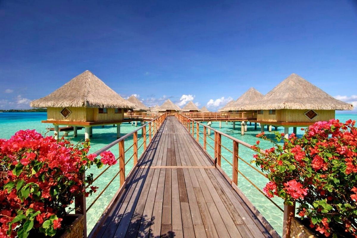 InterContinental Bora Bora Le Moana Resort