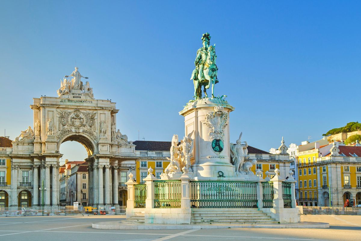 春のポルトガル、リスボンとポルトをめぐる旅のイメージ