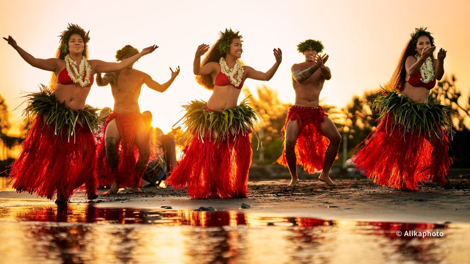タヒチの文化にふれる風景