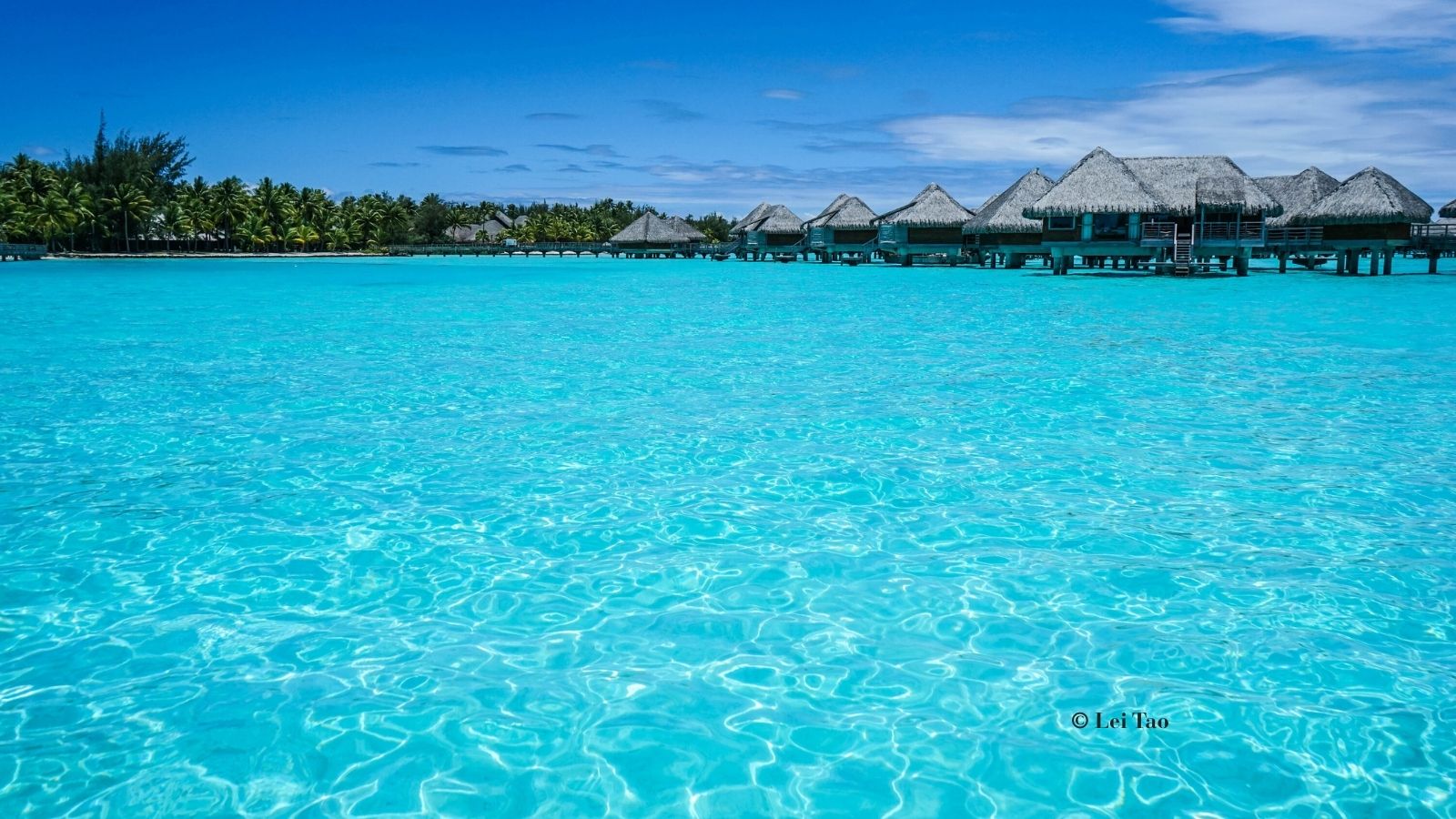 ハネムーン向けタヒチ旅行イメージ